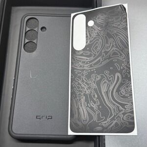 dbrand Grip Case Samsung Galaxy S25 MagSafe Black Triple Black Skin new Open Box